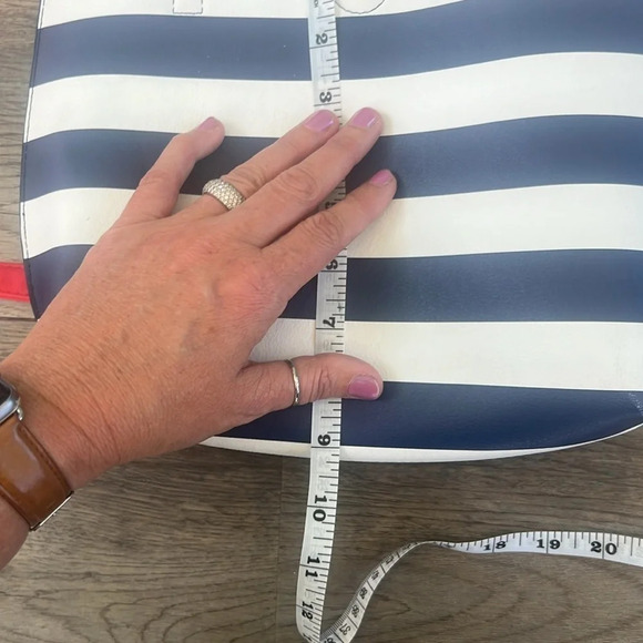 BASS Stripped Crossbody Bag in Navy Blue White Red w Attached Zippered Pouch - Picture 10 of 10